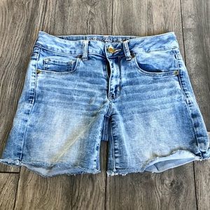 American Eagle Midi shorts, size 6